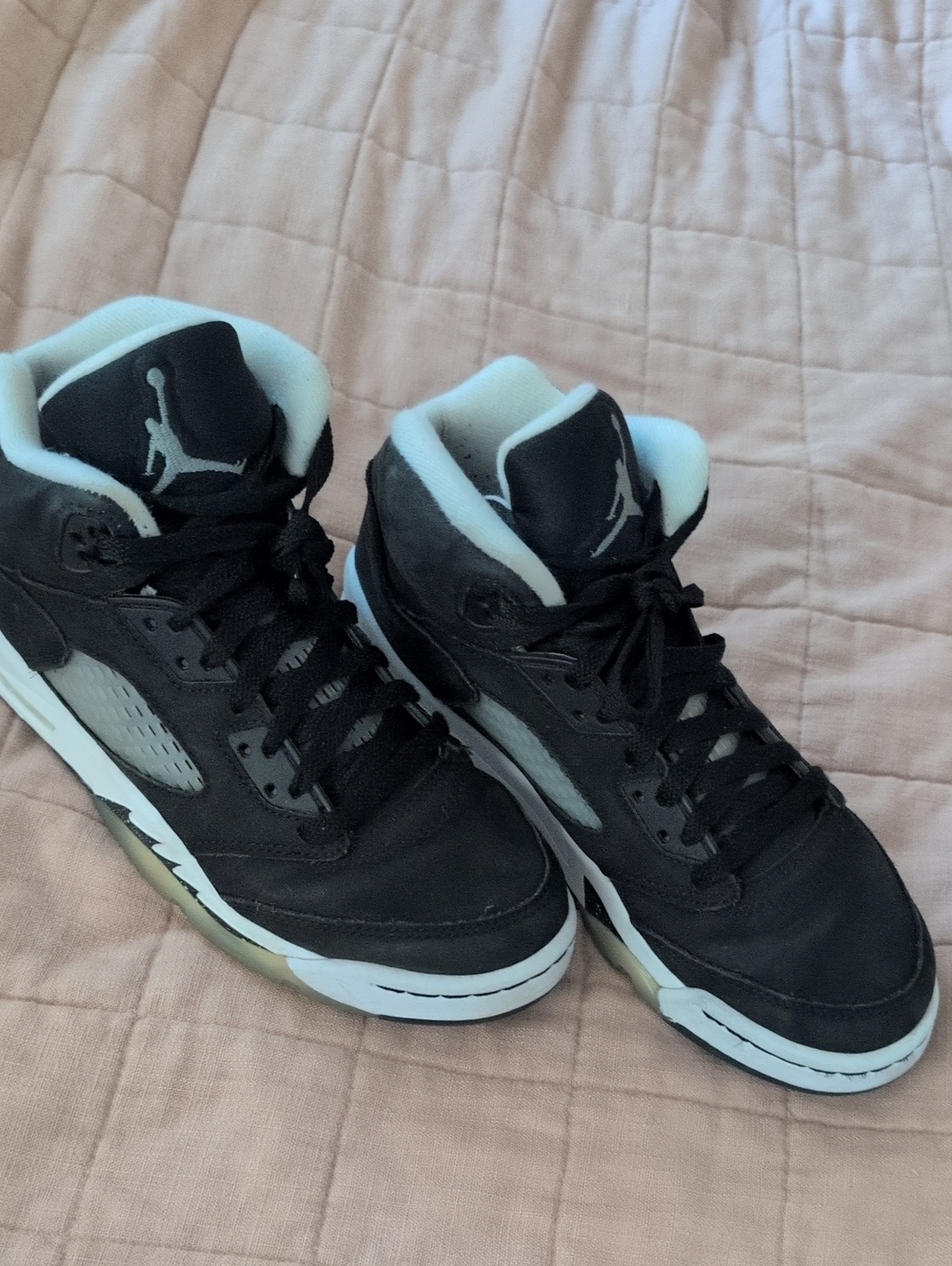 Air Jordans High-Top Basketball Sneakers - Retro 5 Oreo